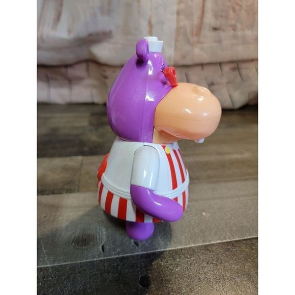 Disney hippo hallie Doc Mcstuffins toy figure - Picture 3 of 6